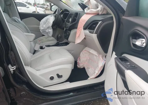 2022 Jeep Cherokee Latitude Lux Fwd z USA, uszkodzony, nr VIN 1C4PJLMX2ND519636